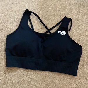 🛑SOLD🛑Womens best sports bra